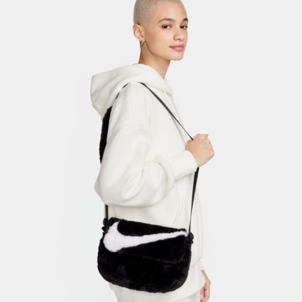 Nwt Nike Sportswear Futura 365 Crossbody Handbag